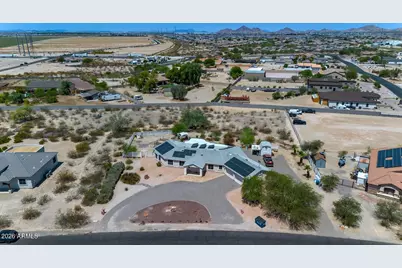 2620 S 233rd Avenue, Buckeye, AZ 85326 - Photo 2