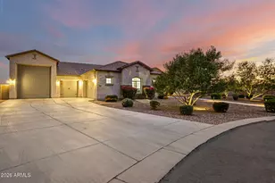 549 W Haxtun St, San Tan Valley, AZ 85143 - Photo 2