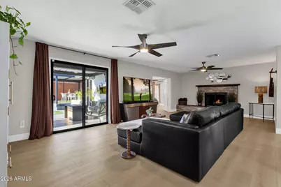 4937 N 82nd Street, Scottsdale, AZ 85251 - Photo 6