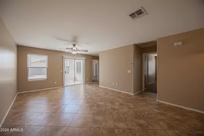 6413 W Elwood Street, Phoenix, AZ 85043 - Photo 4