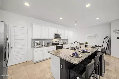 2516 W Seaver Avenue, Apache Junction, AZ 85120 - Photo 14