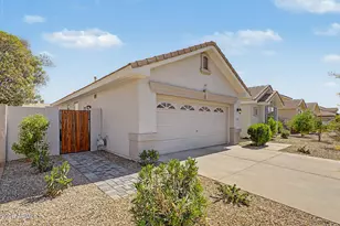 1669 E Laredo St, Chandler, AZ 85225 - Photo 2
