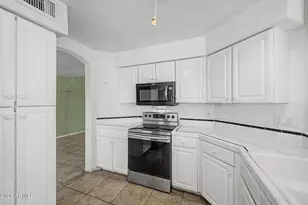 13166 W Cypress St, Goodyear, AZ 85395 - Photo 16