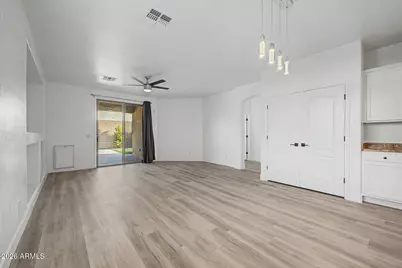 11921 W Monte Vista Road, Avondale, AZ 85392 - Photo 8