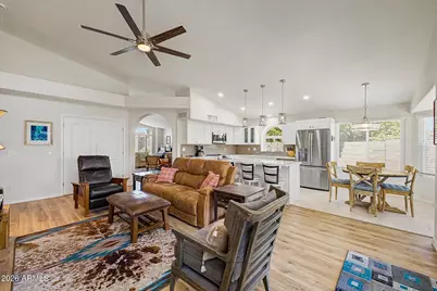 1611 W Winchester Way, Chandler, AZ 85286 - Photo 8