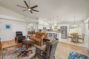 1611 W Winchester Way, Chandler, AZ 85286 - Photo 8