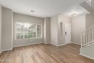 4522 E Rowel Rd, Phoenix, AZ 85050 - Photo 12
