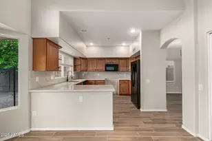 4522 E Rowel Rd, Phoenix, AZ 85050 - Photo 24