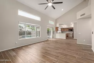 4522 E Rowel Rd, Phoenix, AZ 85050 - Photo 16