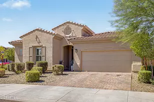 19048 W Solano Dr, Litchfield Park, AZ 85340 - Photo 8