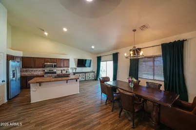 10529 W Bel Air Circle, Casa Grande, AZ 85194 - Photo 12