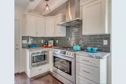 3228 N 27th Street, Phoenix, AZ 85016 - Photo 8