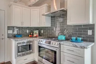 3228 N 27th St, Phoenix, AZ 85016 - Photo 8