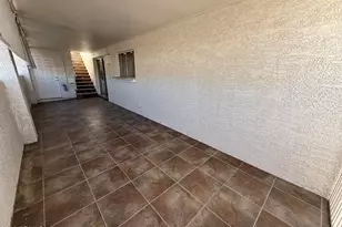 1301 E Rowlands Ln, Phoenix, AZ 85022 - Photo 18