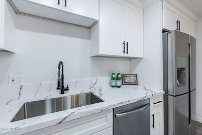 4950 N Miller Road #220, Scottsdale, AZ 85251 - Photo 8