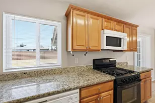 2416 W Stella Ln, Phoenix, AZ 85015 - Photo 8
