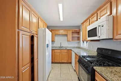2416 W Stella Lane, Phoenix, AZ 85015 - Photo 6