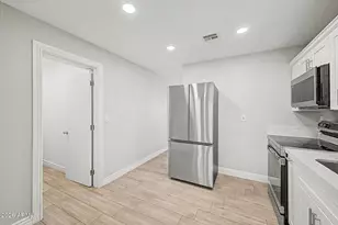 4044 W Burgess Ln, Phoenix, AZ 85041 - Photo 18