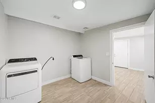 4044 W Burgess Ln, Phoenix, AZ 85041 - Photo 28