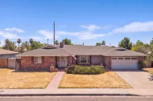 3109 N 47th Pl, Phoenix, AZ 85018 - Photo 1