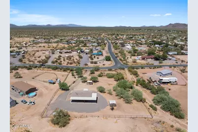 27565 S Clydesdale Avenue, Congress, AZ 85332 - Photo 34