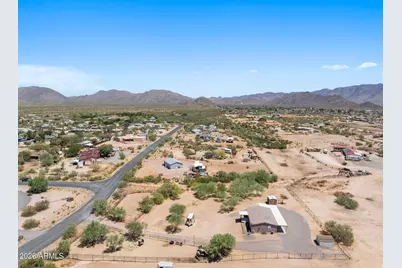 27565 S Clydesdale Avenue, Congress, AZ 85332 - Photo 32