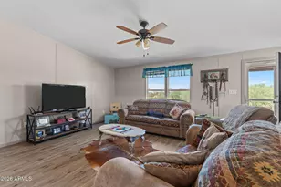 27565 S Clydesdale Ave, Congress, AZ 85332 - Photo 12