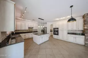 2407 E Glacier Pl, Chandler, AZ 85249 - Photo 34