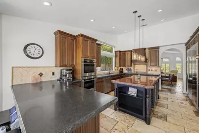 926 W Coast Drive, Gilbert, AZ 85233 - Photo 18