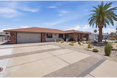 13122 W Meeker Boulevard, Sun City West, AZ 85375 - Photo 1