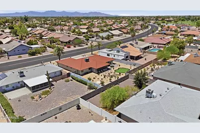 13122 W Meeker Boulevard, Sun City West, AZ 85375 - Photo 30