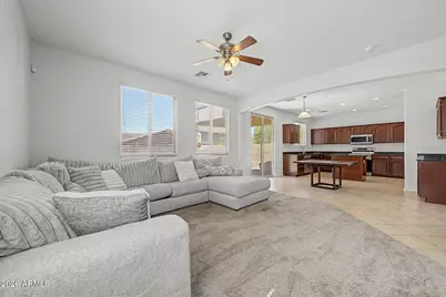 42592 W Somerset Drive, Maricopa, AZ 85138 - Photo 12