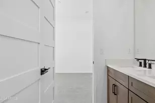 24040 N 25th Street, Phoenix, AZ 85024 - Photo 34