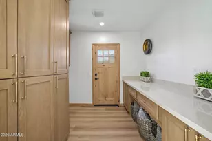 2230 N Laurel Ave, Phoenix, AZ 85007 - Photo 18