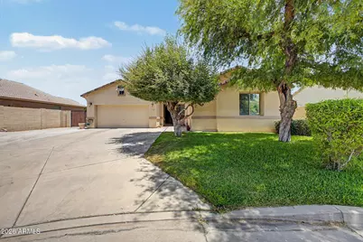1300 E Bosi Court, San Tan Valley, AZ 85140 - Photo 2