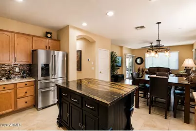 7306 N 88th Lane, Glendale, AZ 85305 - Photo 12