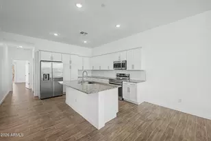 8232 E University Dr, Mesa, AZ 85207 - Photo 14