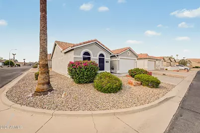 1902 E Colonial Drive, Chandler, AZ 85249 - Photo 2
