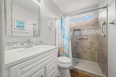 1902 E Colonial Drive, Chandler, AZ 85249 - Photo 12