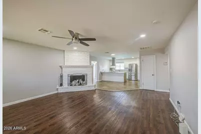 5651 W Monte Vista Road, Phoenix, AZ 85035 - Photo 4