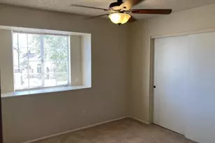 530 E Kerry Ln, Phoenix, AZ 85024 - Photo 2