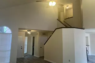 530 E Kerry Ln, Phoenix, AZ 85024 - Photo 16