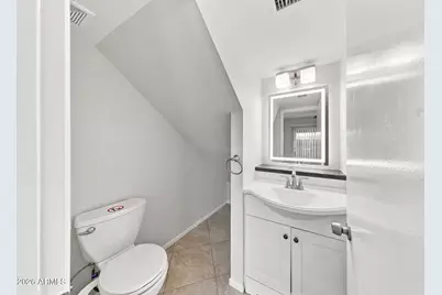 9054 N 51st Lane, Glendale, AZ 85302 - Photo 16