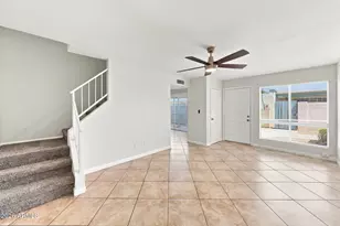 9054 N 51st Ln, Glendale, AZ 85302 - Photo 6