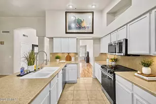 8826 E Palm Ridge Dr, Scottsdale, AZ 85260 - Photo 10