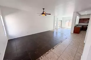 934 E Overlin Ln Dr, Avondale, AZ 85323 - Photo 4
