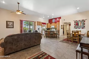 39507 N 10th St, Phoenix, AZ 85086 - Photo 16