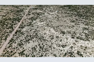 E1 S Hendrick Lane #E-1, Willcox, AZ 85643 - Photo 4
