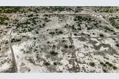 E1 S Hendrick Lane #E-1, Willcox, AZ 85643 - Photo 14