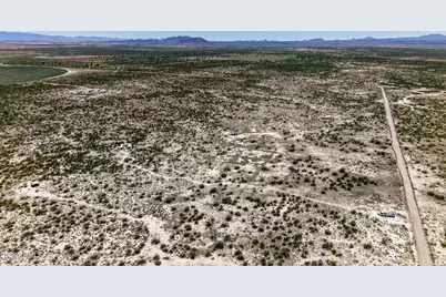 E1 S Hendrick Lane #E-1, Willcox, AZ 85643 - Photo 10